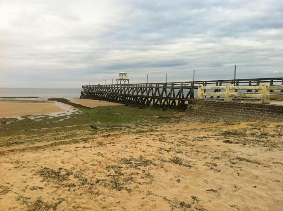 Ferienwohnung Le Refuge Marin Courseulles-sur-Mer Exterior foto