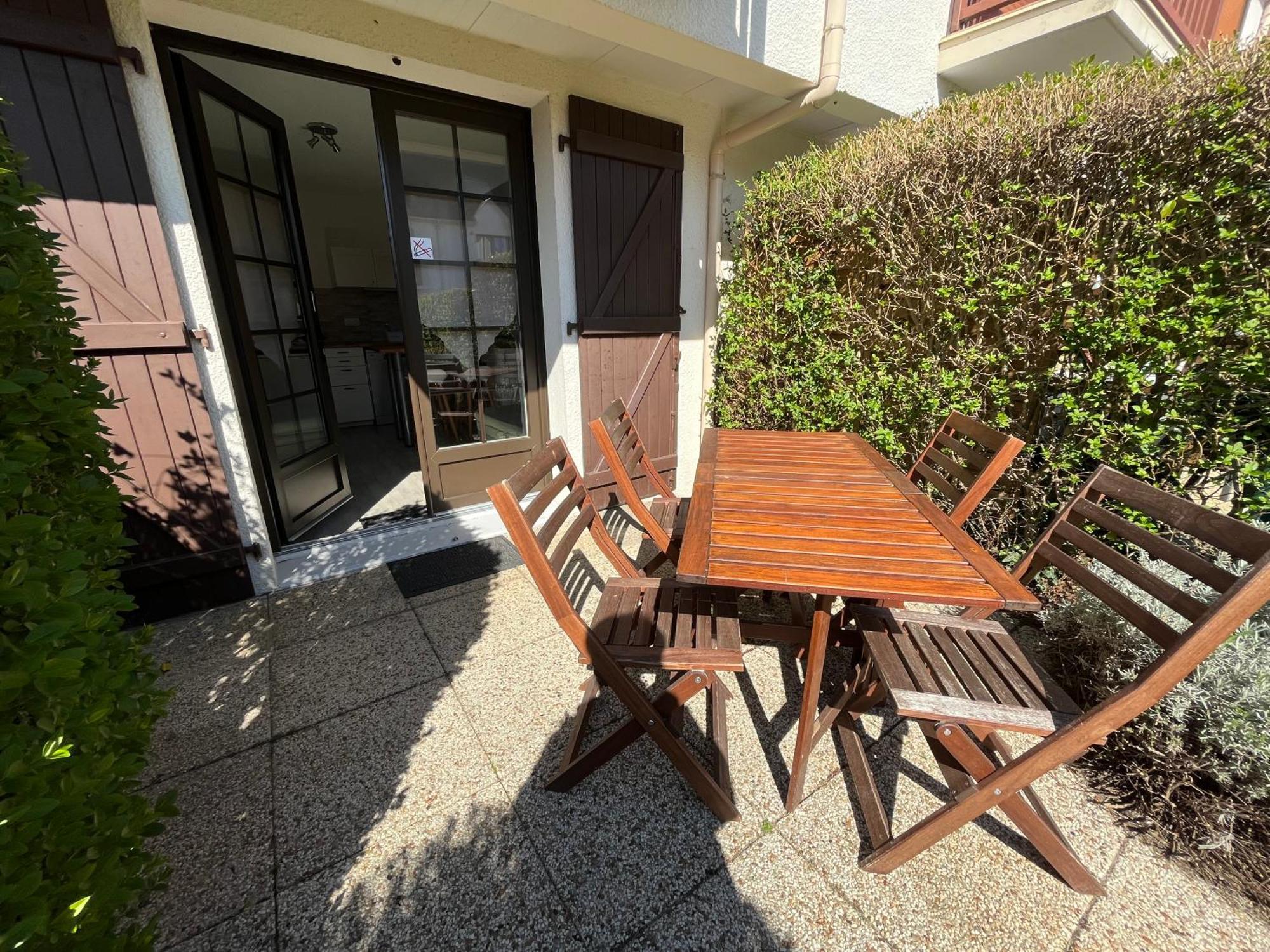 Ferienwohnung Le Refuge Marin Courseulles-sur-Mer Exterior foto